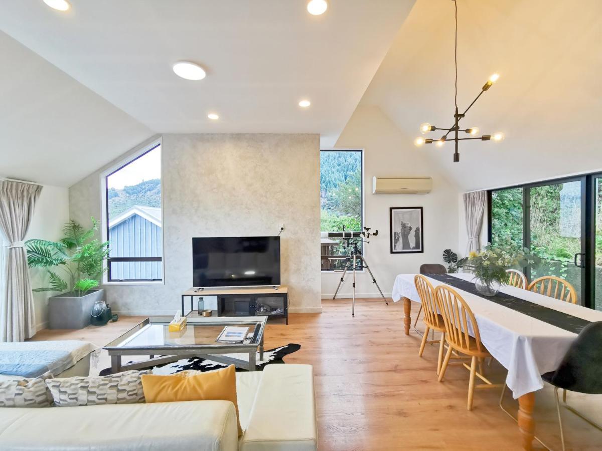 Queenstown Lakeview Holiday Home-5Mins To Town Exterior foto